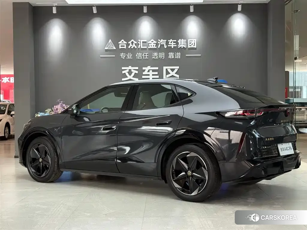 Volkswagen ID. UNYX 2025 Черный из Китая, фото 3