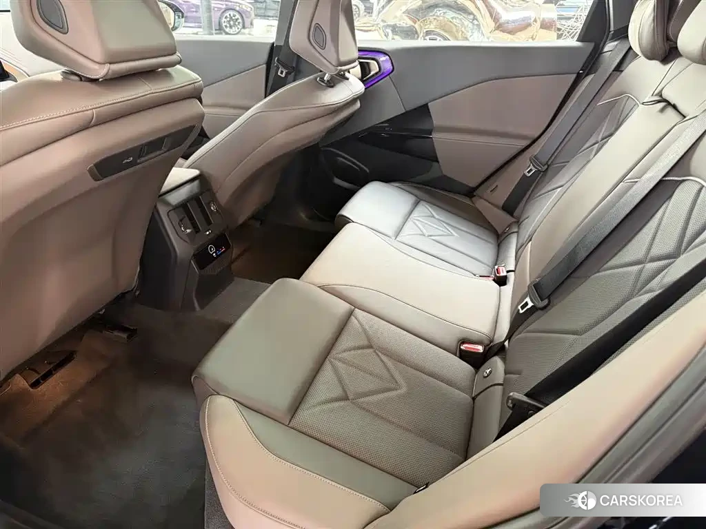 BMW X3 id 4649294 из Китая 9