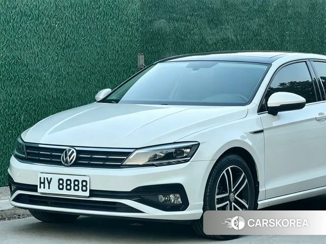 Volkswagen Lingdu 2021 Белый из Китая, фото 6