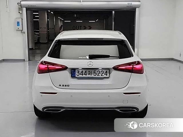 Mercedes-Benz A-Class W177 id 4414277 из Кореи 12
