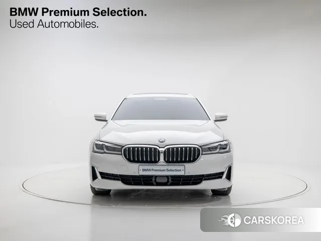 BMW 5 Series (G30) id 3258364 из Кореи 13