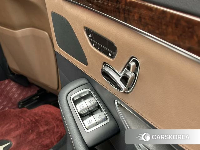 Mercedes-Benz S-class id 4208208 из Китая 23