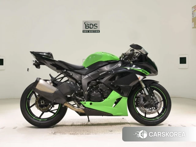 Проданный Kawasaki ZX-6R NINJA 2010 из Японии, фото 4