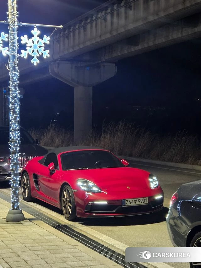 Porsche 718 Boxster 2021 Красный из Кореи, фото 3