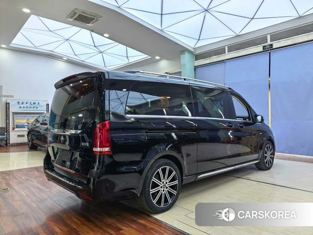 Mercedes-Benz V-class id 4221889 из Китая 12