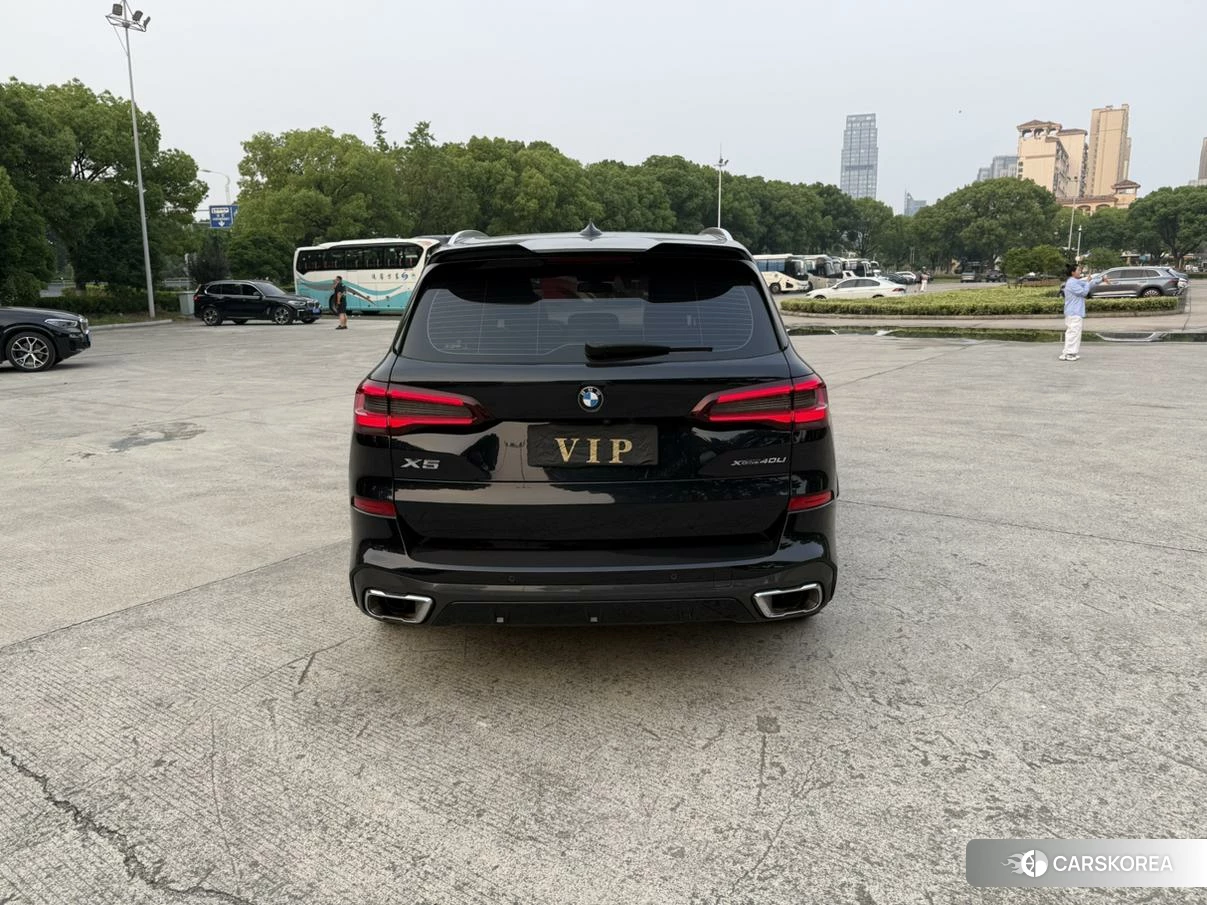 BMW X5 2022 Черный из Китая, фото 5