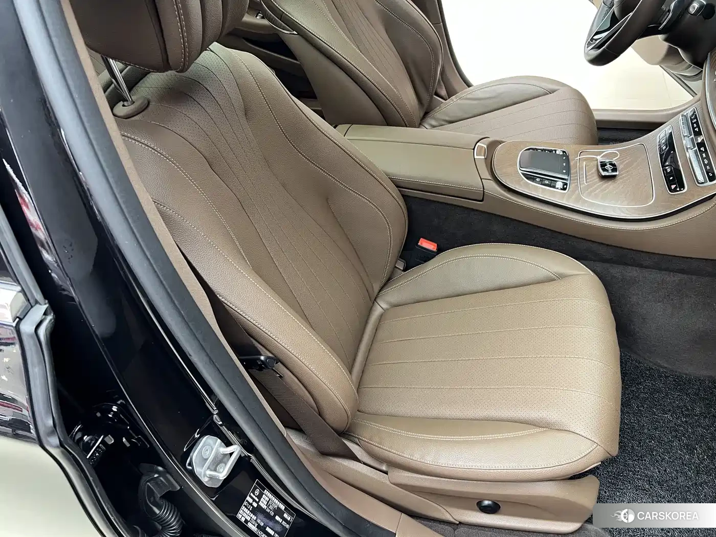 Mercedes-Benz E-Class id 4628972 из Китая 13
