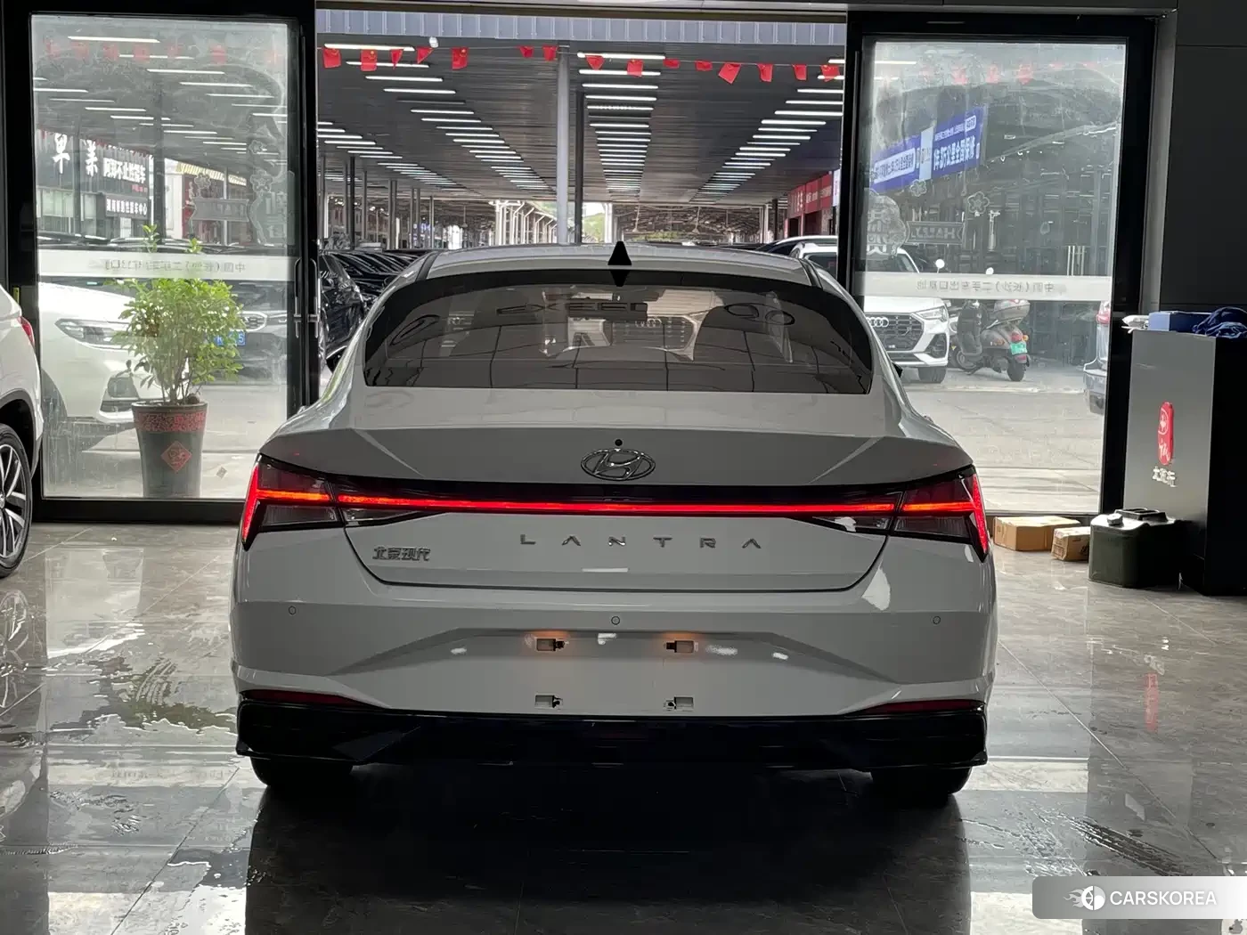 Hyundai Elantra id 4622503 из Китая 10