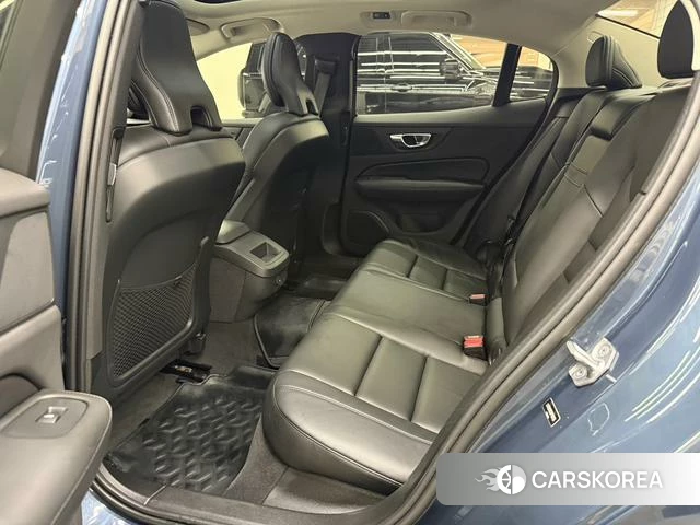 Volvo S60 id 4253611 из Китая 12