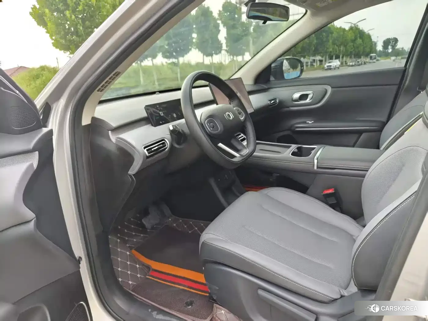 Changan Qiyuan Q05 2025 Silver/gray из Китая, фото 3