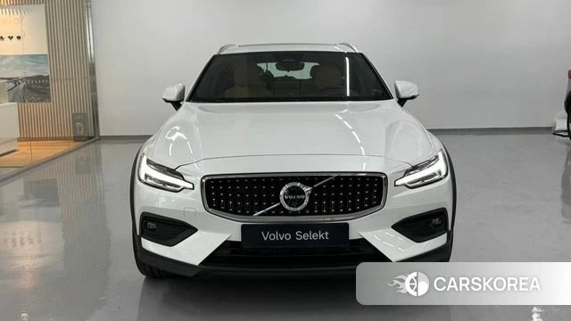 Volvo V60 Cross-Country 2nd Generation id 4407824 из Кореи 11