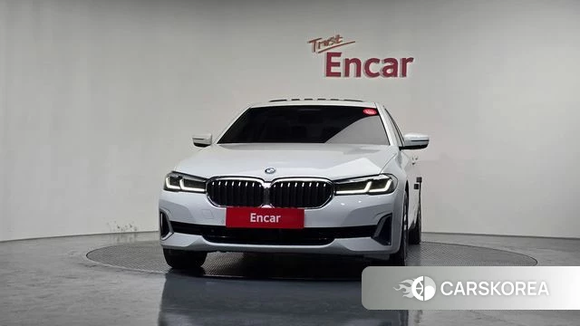 BMW 5 Series (G30) id 4203026 из Кореи 13