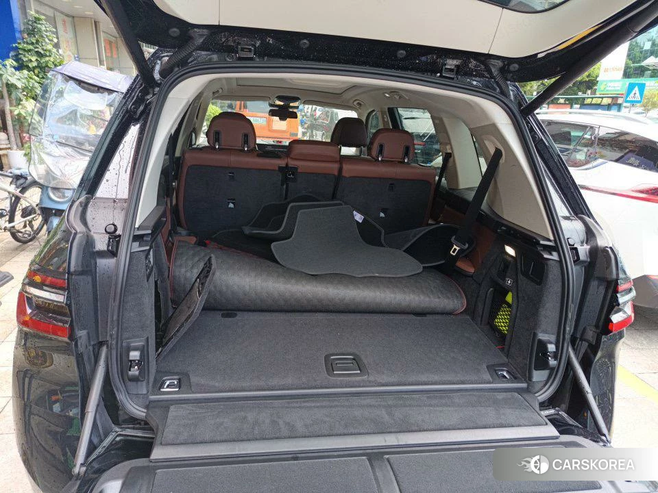 BMW X7 2024 Черный из Китая, фото 3