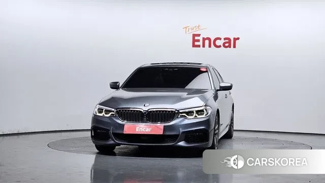 BMW 5 Series (G30) id 3562825 из Кореи 13