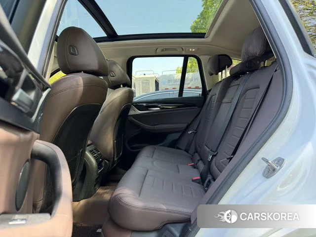 BMW X3 id 4278339 из Китая 16