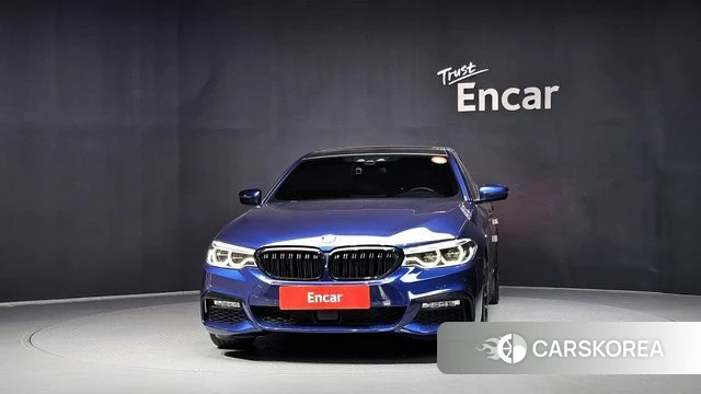 BMW 5 Series (G30) id 4689556 из Кореи 13