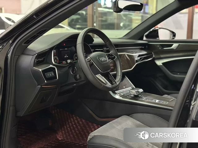 Audi A6L 2021 Черный из Китая, фото 3