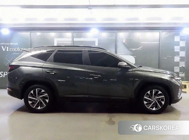 Hyundai Tucson (NX4) id 3390469 из Кореи 12