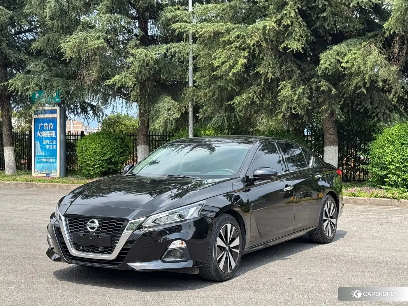 Nissan Altima 2022 Черный из Китая, фото 3