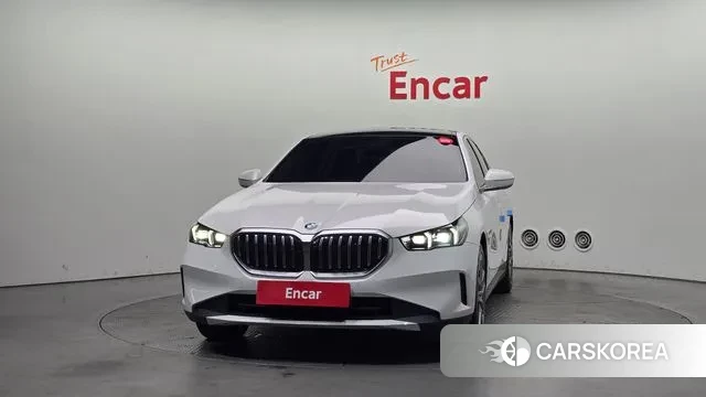 BMW 5 Series (G60) id 3472148 из Кореи 13