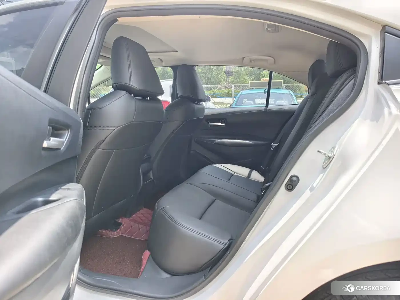 Toyota Corolla id 4653796 из Китая 15