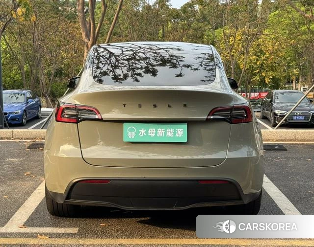 Tesla Model Y id 4253883 из Китая 7