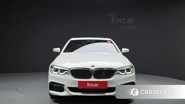 BMW 5 Series (G30) id 3489481 из Кореи 13