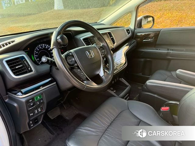 Honda Odyssey 2021 Белый из Китая, фото 3