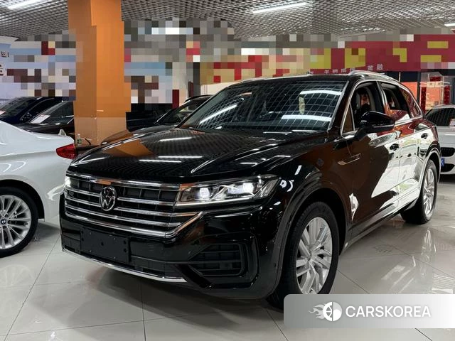 Volkswagen Touareg id 4387243 из Китая 7