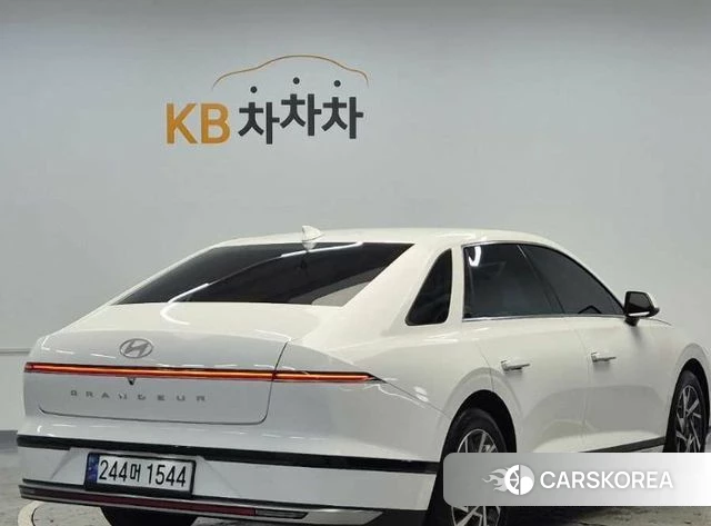 Hyundai Grandeur (GN7) id 4400774 из Кореи 12