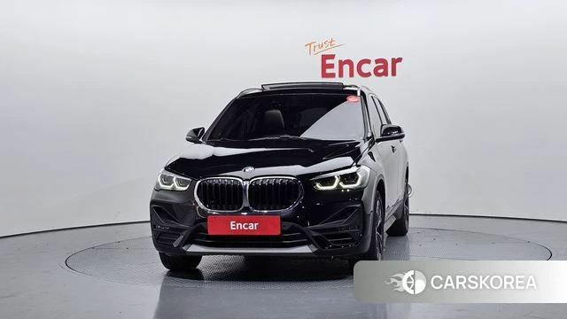 BMW X1 (F48) id 3885539 из Кореи 13