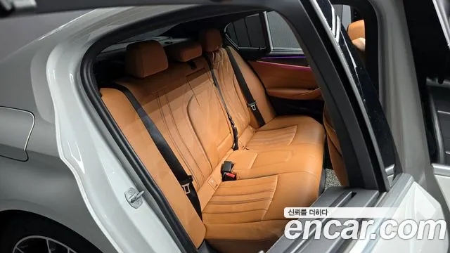 BMW 5 Series (G30) id 2668032 из Кореи 13