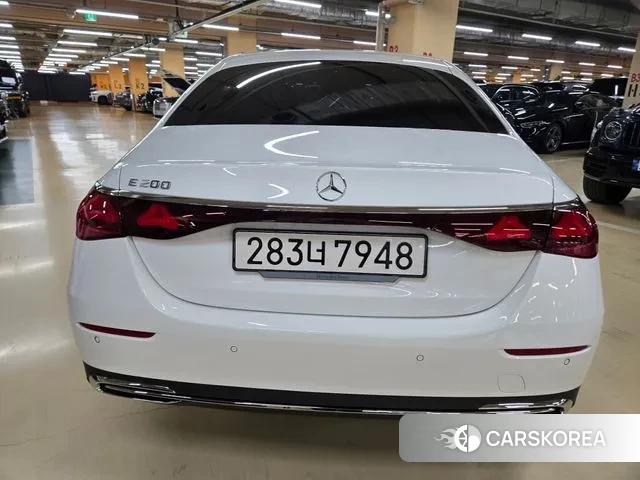 Mercedes-Benz E-Class W214 id 3757910 из Кореи 13