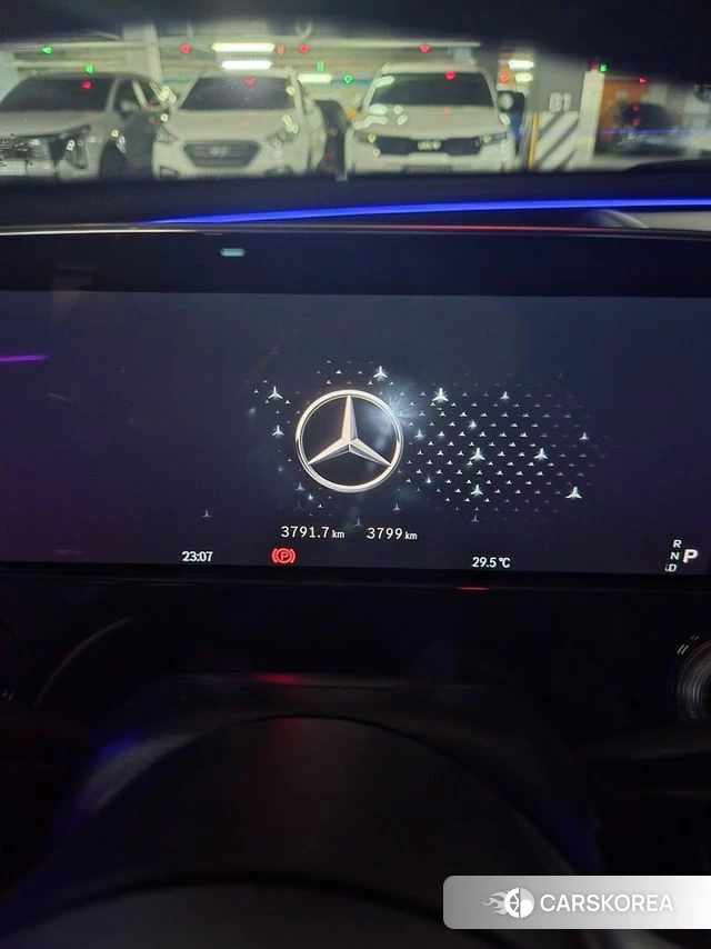 Mercedes-Benz E-Class W214 2026 Белый из Кореи, фото 3