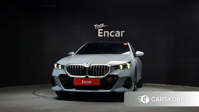 BMW 5 Series (G60) id 3745362 из Кореи 13