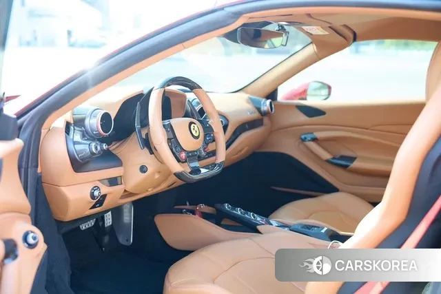 Ferrari F8 Spider 2023 Красный из Кореи, фото 4