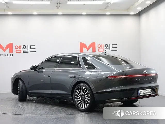 Hyundai Grandeur Hybrid (GN7) id 3400333 из Кореи 13