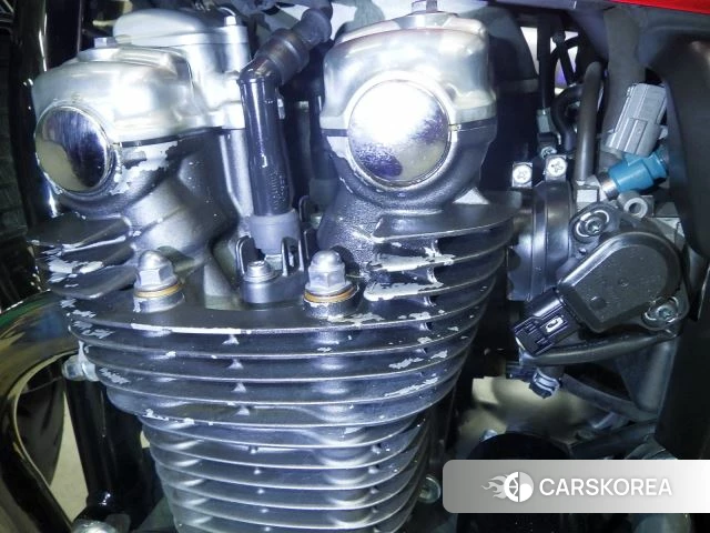 Engine photo