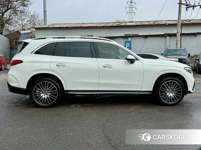 Mercedes-Benz GLC 2024 Белый из Китая, фото 5