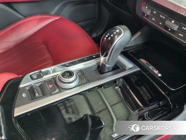 Maserati Levante id 4208588 из Китая 17