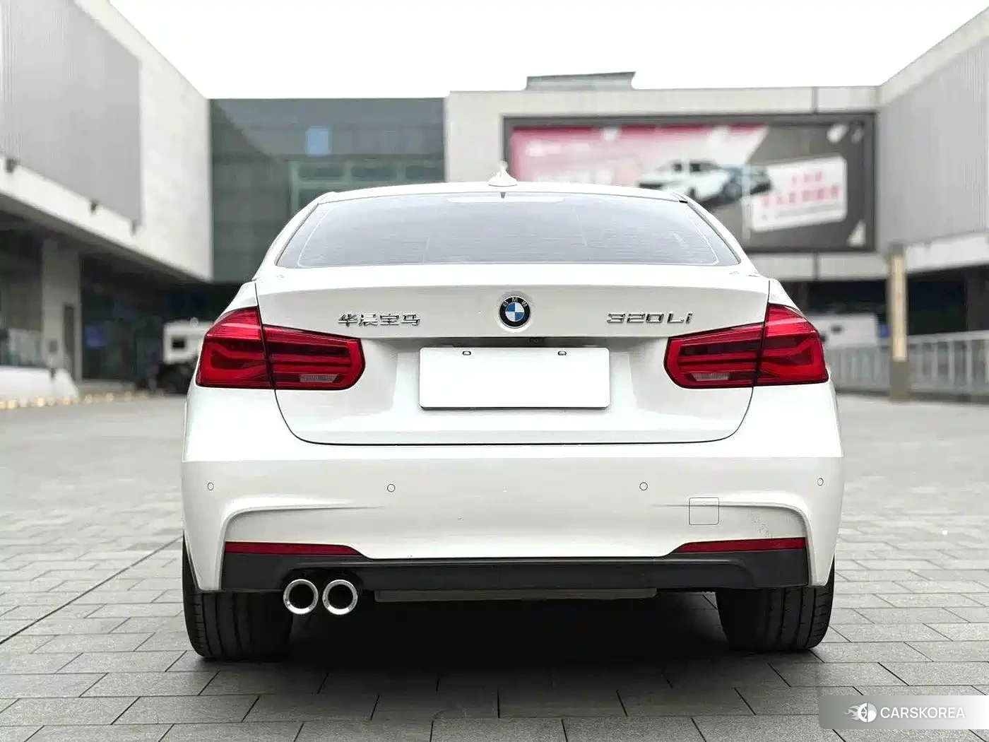 BMW 3 series 2018 Белый из Китая, фото 3