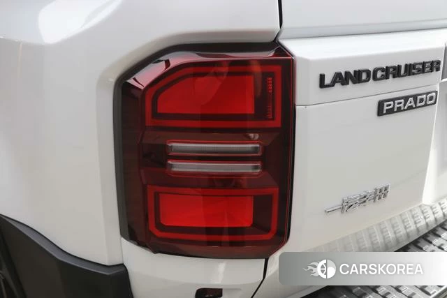 Toyota Prado id 4300933 из Китая 23