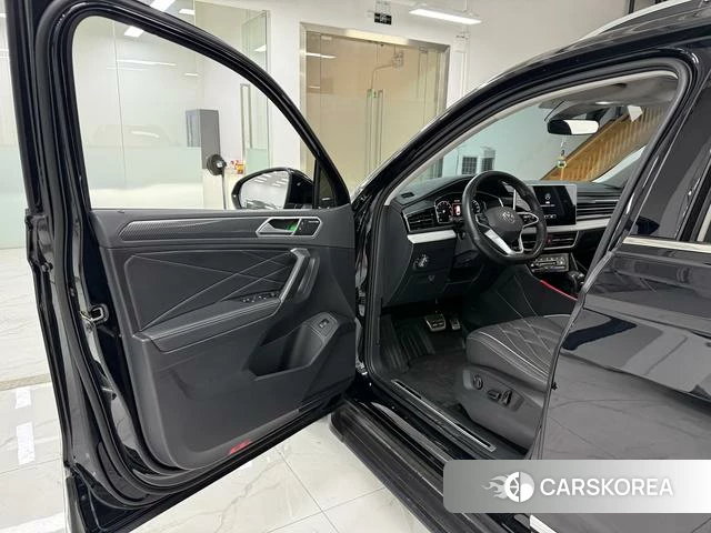 Volkswagen Tiguan L id 4348549 из Китая 13