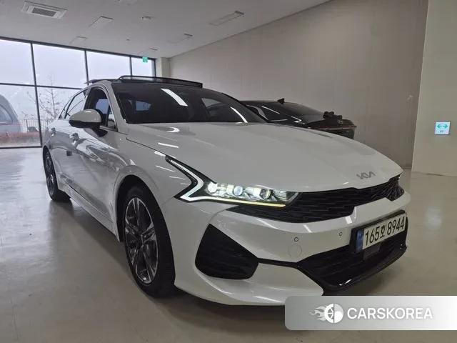 Kia K5 3rd generation 2022 Белый из Кореи, фото 5