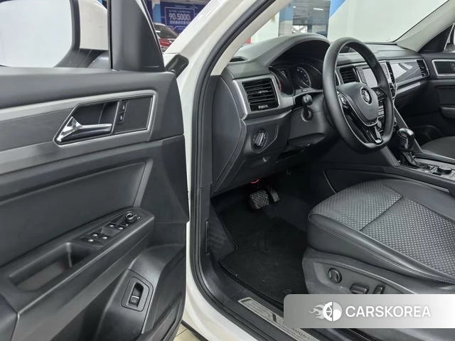 Volkswagen Tourang id 4219903 из Китая 9