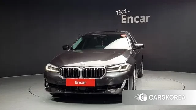 BMW 5 Series (G30) id 2984311 из Кореи 13