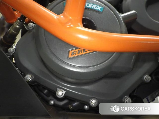 Engine photo