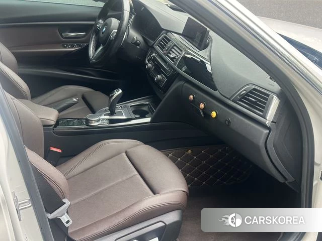 BMW 3 series 2019 Белый из Китая, фото 4