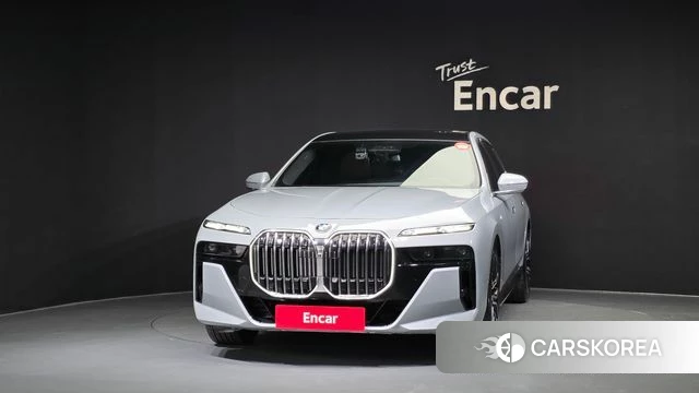 BMW 7 Series (G70) id 4898479 из Кореи 23