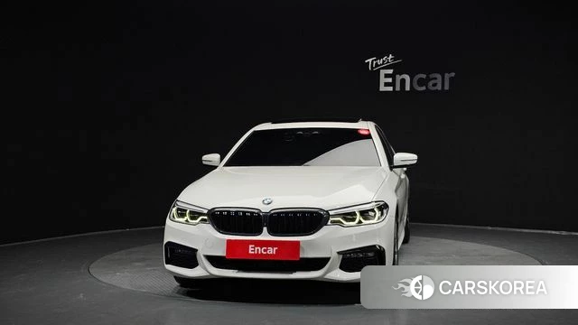 BMW 5 Series (G30) id 4446557 из Кореи 13